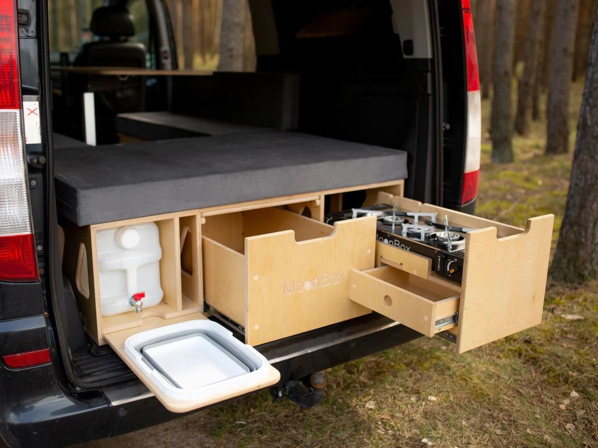 Moonbox 119 cm Modify Special Bus campingbox met tafel