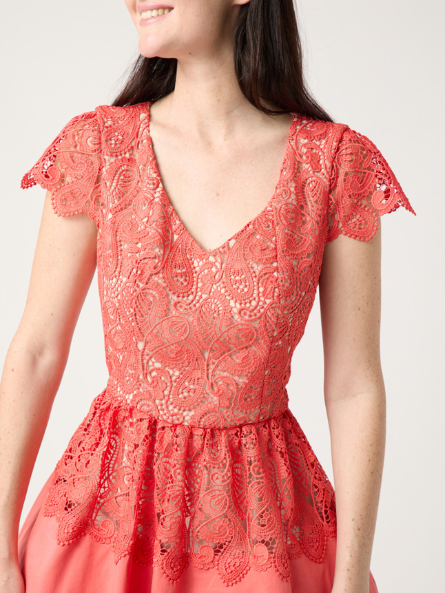 Robe courte bi-matières