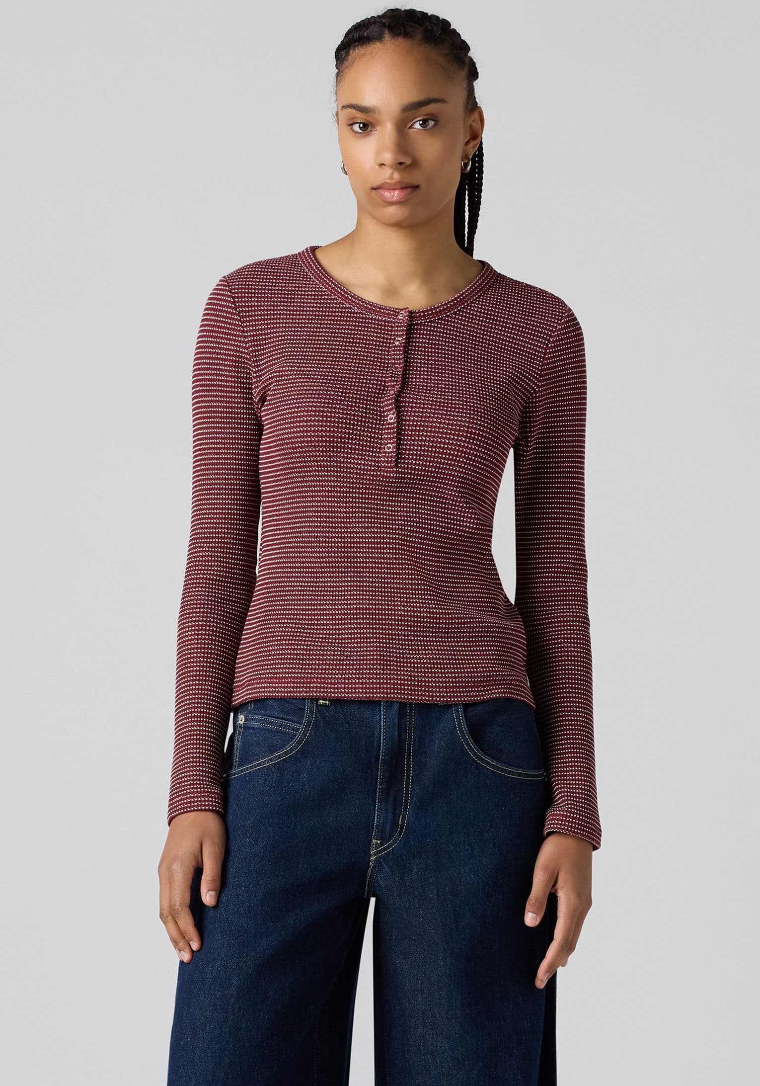 Levi's® Langarmshirt »DRY GOODS HENLEY«, Mit Waffelstruktur- Muster