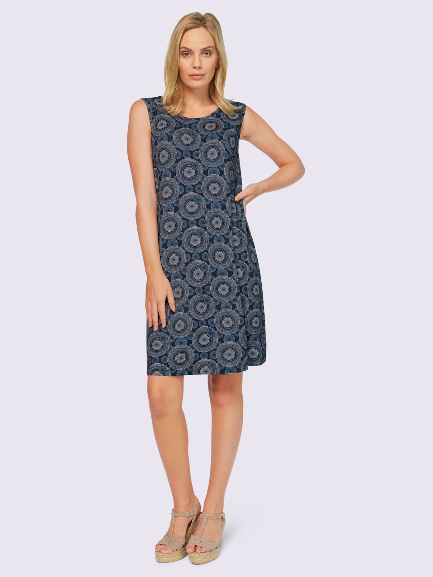 Robe légère motif rétro tendance