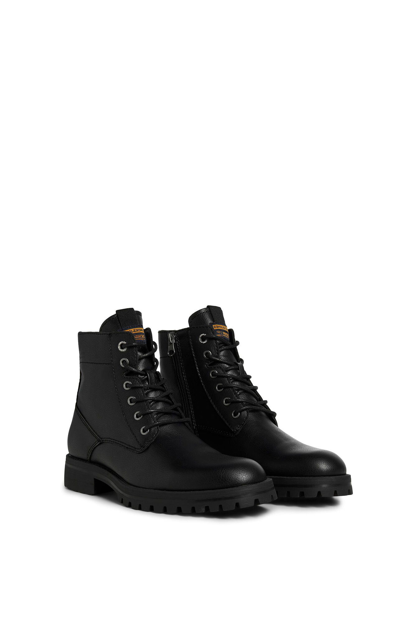 Bota de couro sintético com cadarços