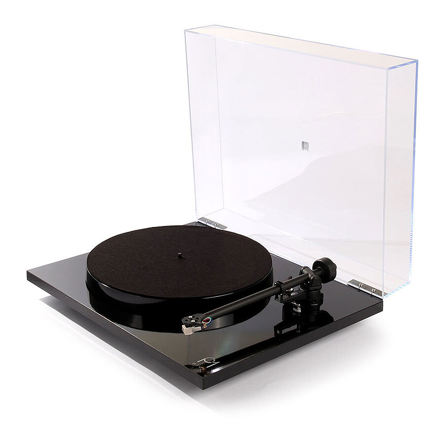 Rega Planar 1 Plus Noir + Triangle Elara LN01A Blanc mat