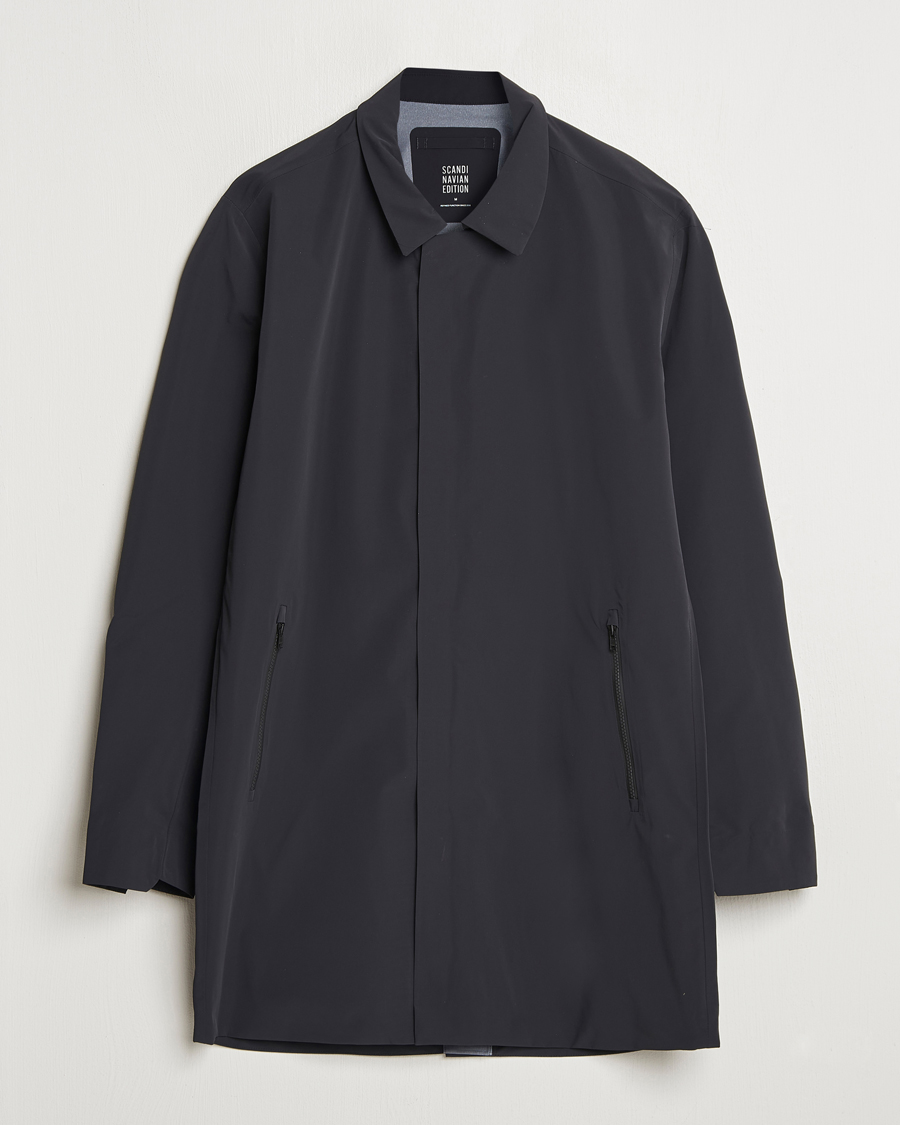 Scandinavian Edition Key II Waterproof Coat Carbon