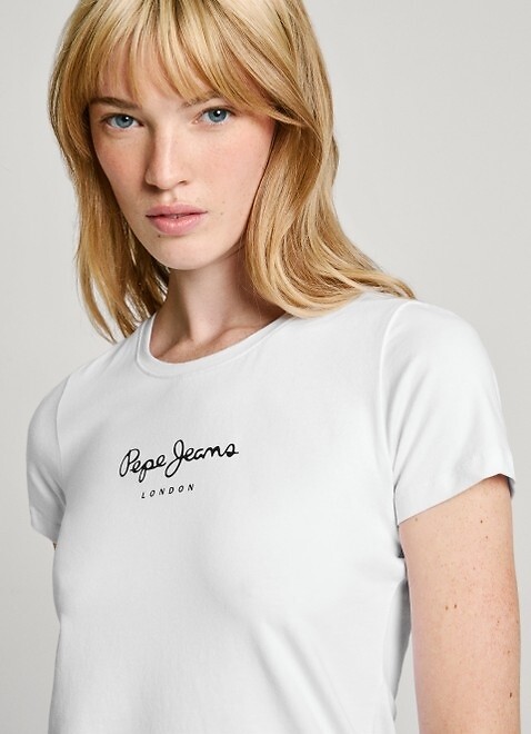 PEPE JEANS<br>Camiseta de manga curta com logo na frente