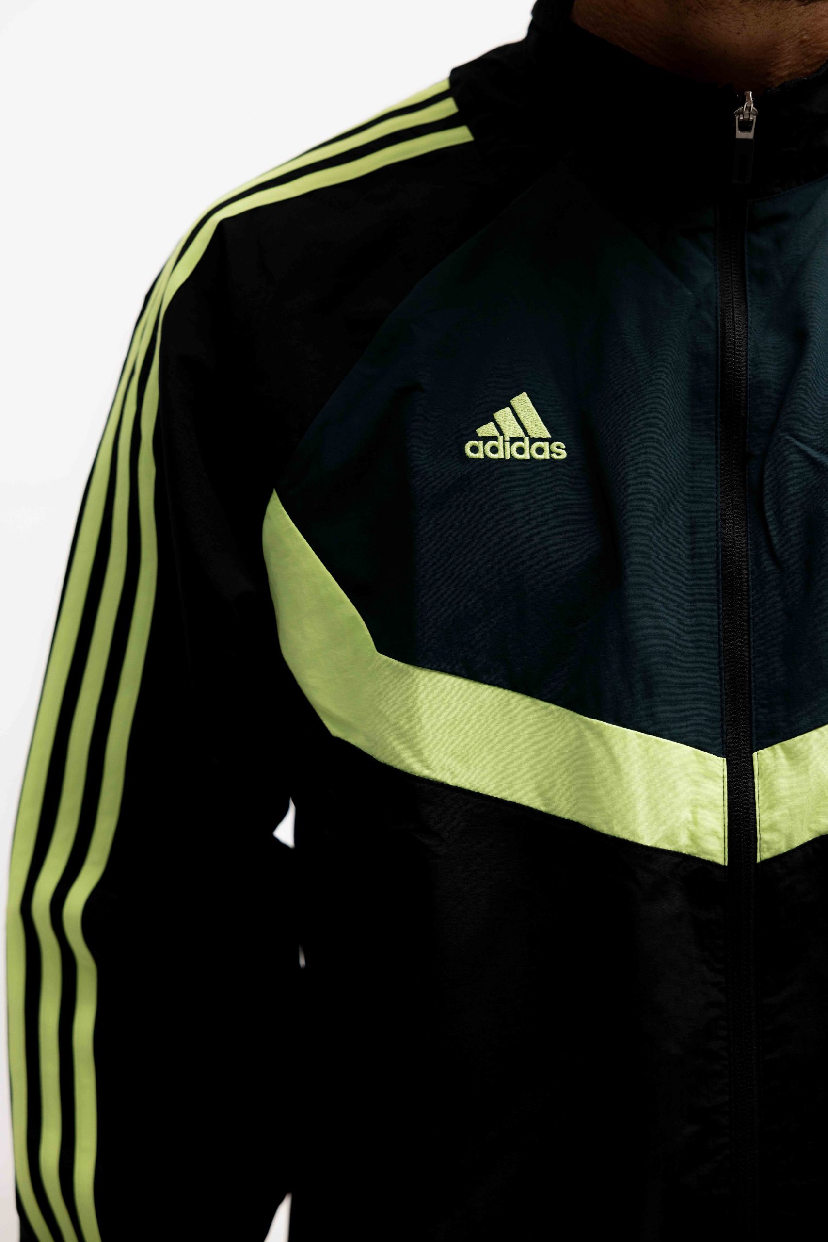 Manchester United Woven Trainingspak Senior 2023/2024