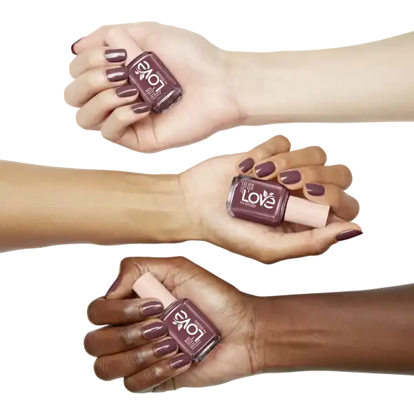 LOVE BY ESSIE Nagellack 130 MAKE THE MOVE