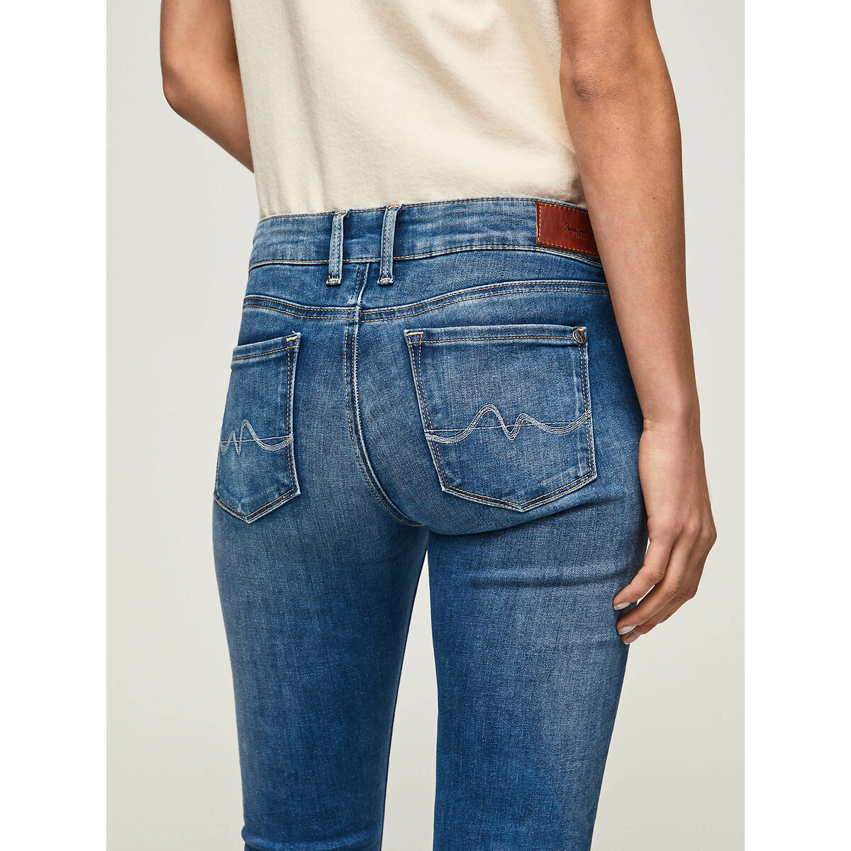 PEPE JEANS<br>Calças jeans skinny SOHO para todos os tamanhos