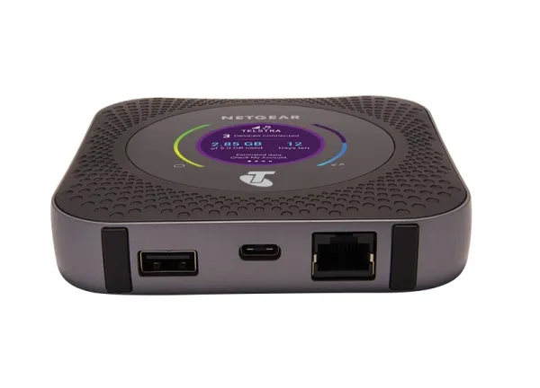 NETGEAR Nighthawk M1 Mobile Router - Mobilt hotspot - 4G LTE Advanced - 1 Gbps - 1GbE, Wi-Fi 5