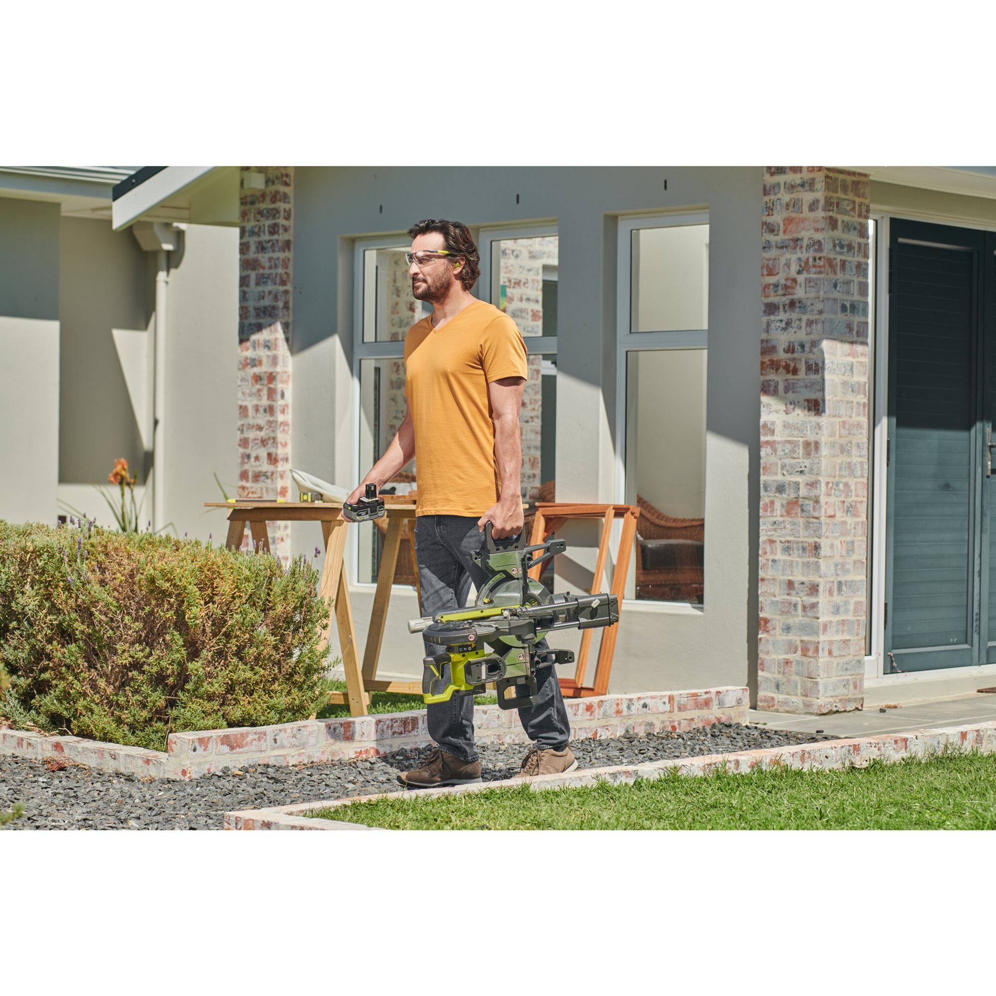 Ryobi Kapp-und Gehrungssäge ONE+ Akku-Kapp-und Gehrungssäge RMS18190-0, 18Volt