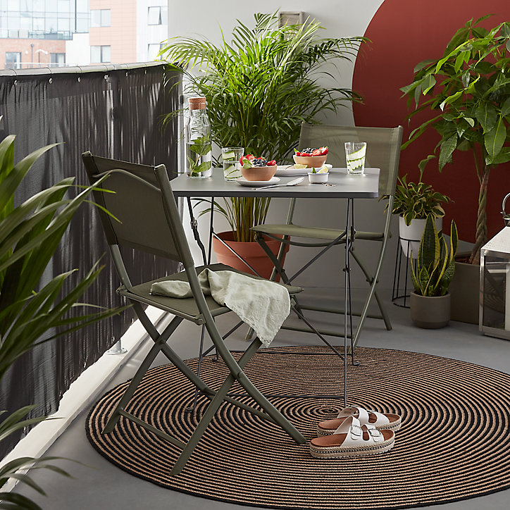 Chaise de jardin pliante GoodHome Saba en polyester et acier - Coloris vert kaki - Hauteur 84,5 cm