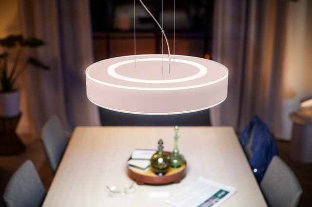 Philips Hue White Ambiance Enrave vedhængslampe 4116231P6 (hvid)