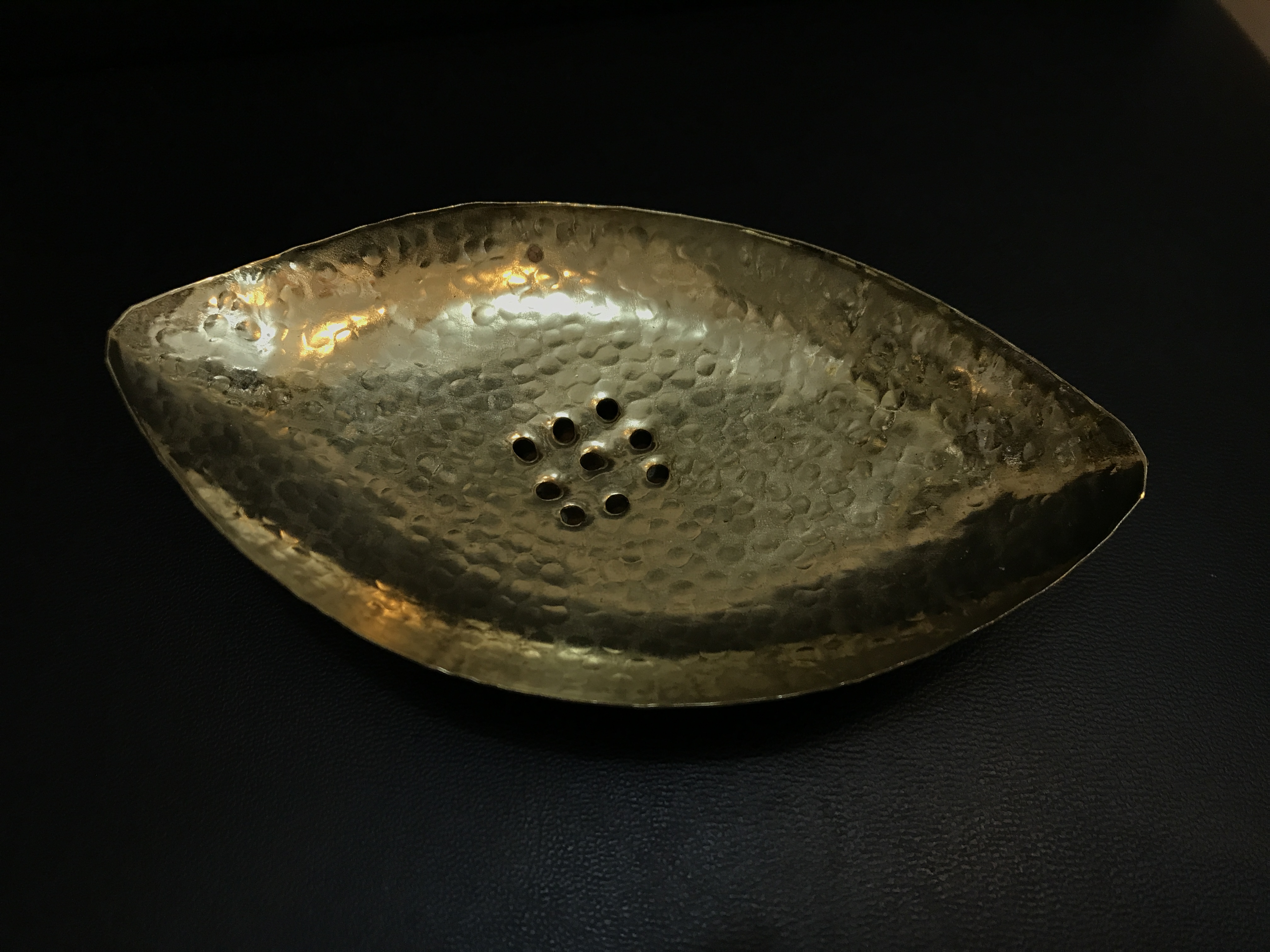 Seifenschale 'Fisch', gold, B 14 cm, B 8 cm, H 3 cm von fischer's lagerhaus