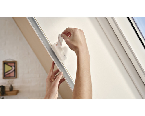 Tesa® aluminium dakraam plisségordijn, profielen telescopisch tussen 116 cm en 164 cm