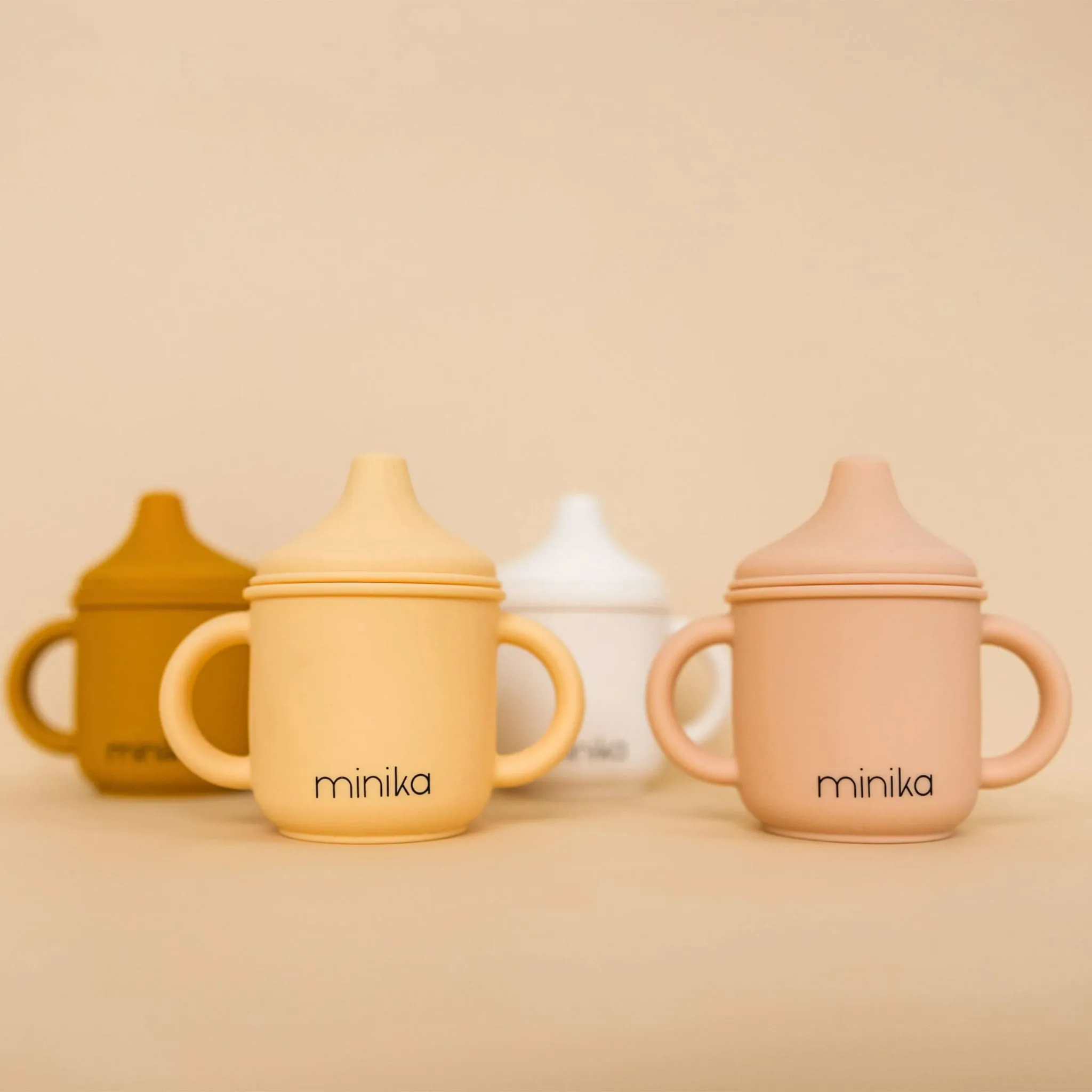 Minika Verre à Bec en Silicone