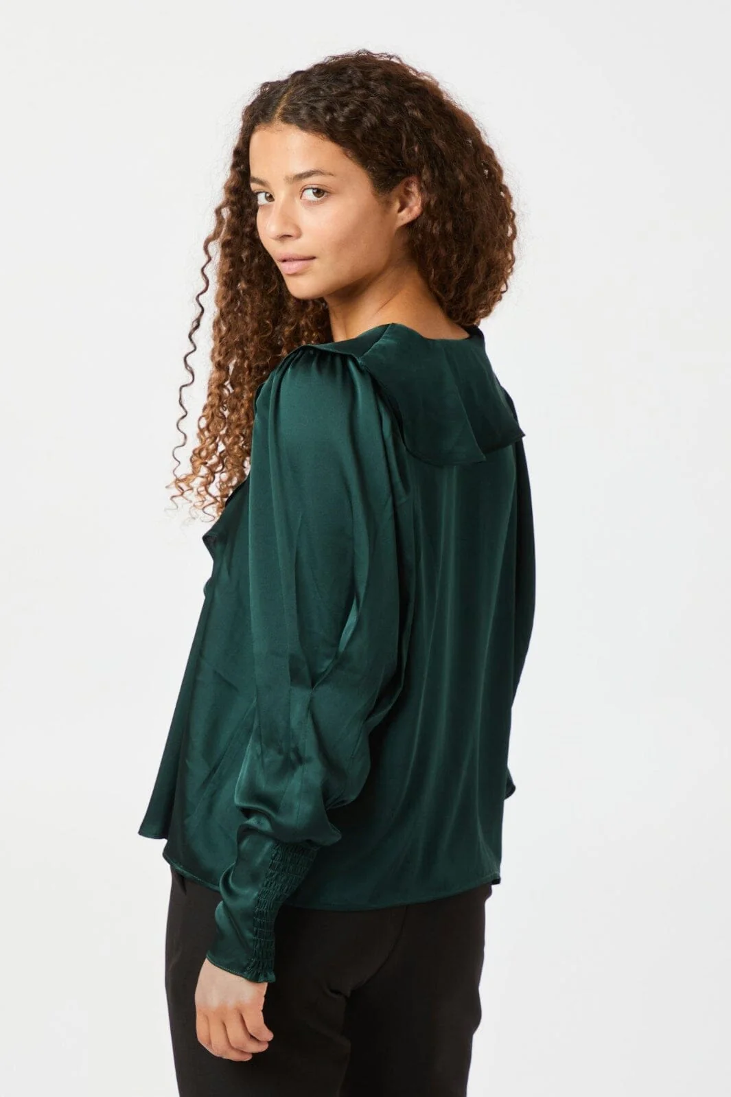 Neo Noir Sandie Sateen Blouse 160963 dark green