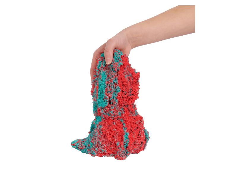 Mould and Flow Kinetic Sand