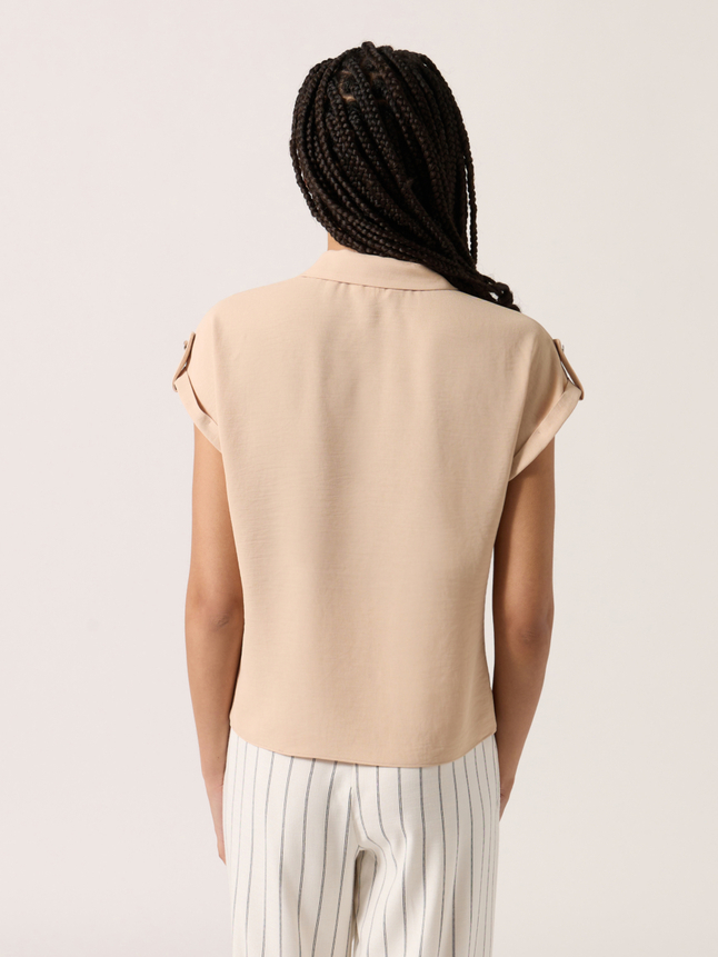 Top col chemise boutons épaules