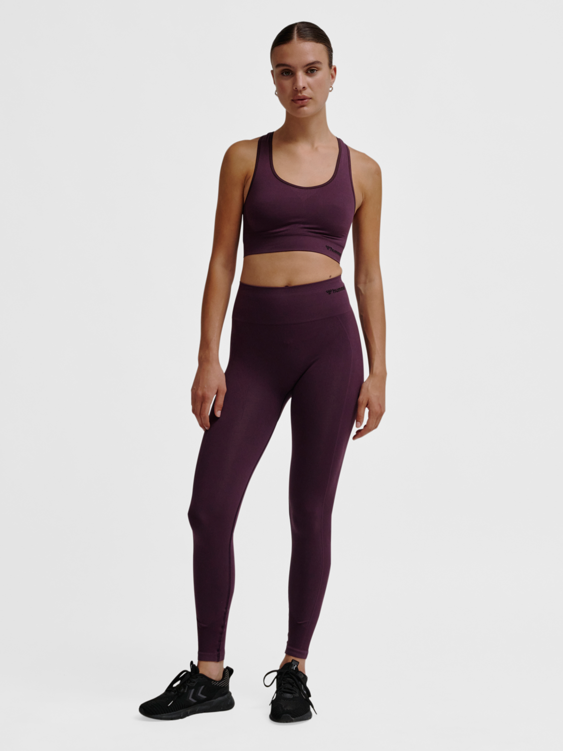 hmlTIF SEAMLESS SPORTS TOP