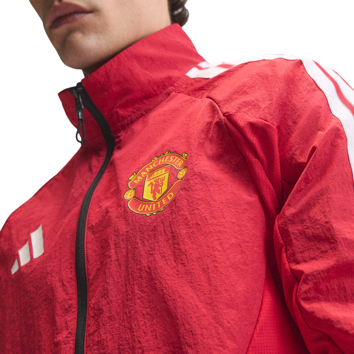 Casaco adidas Manchester United Pre-Match 2026-2027