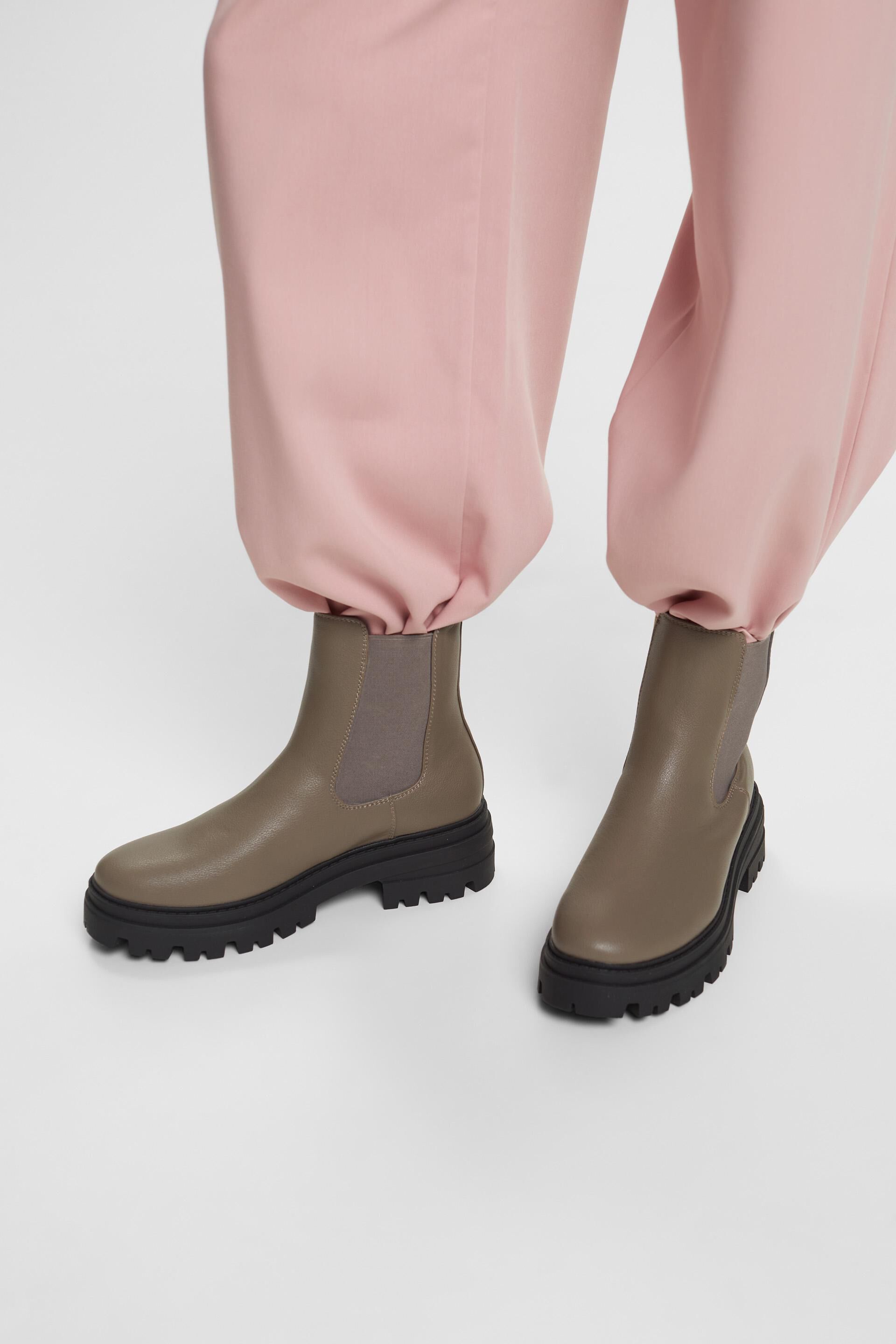 Shoes PU