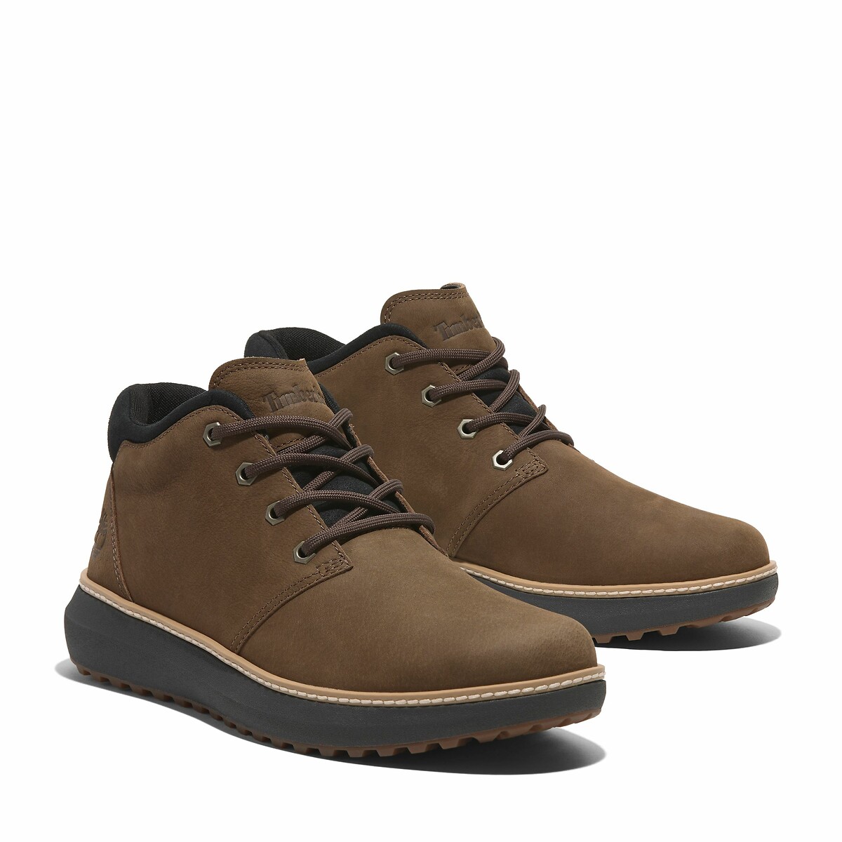 TIMBERLAND<br>Botas encontraram veterinários na Hudson Road