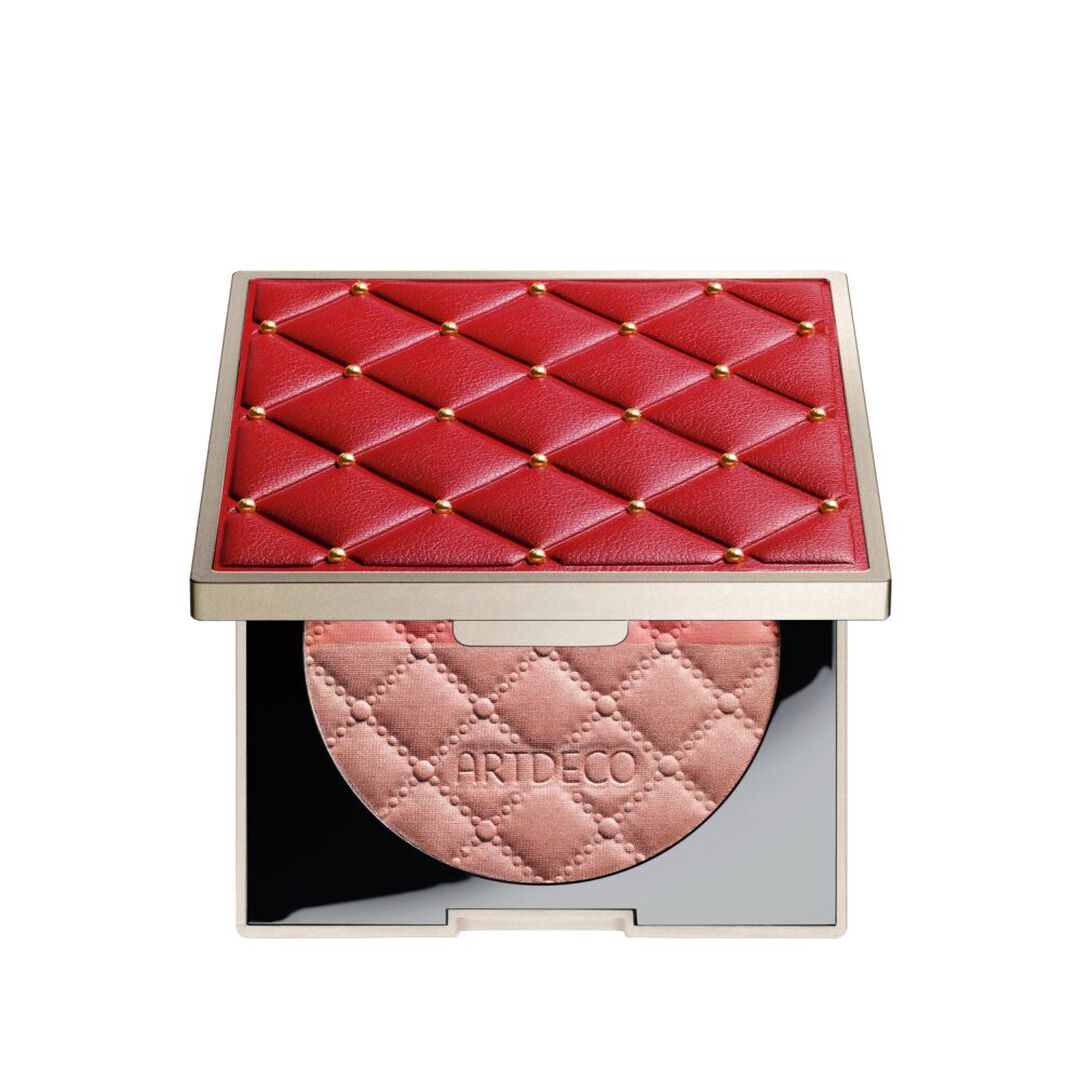 FASHION COLORS FALL/ WINTER 2025 Blush Couture