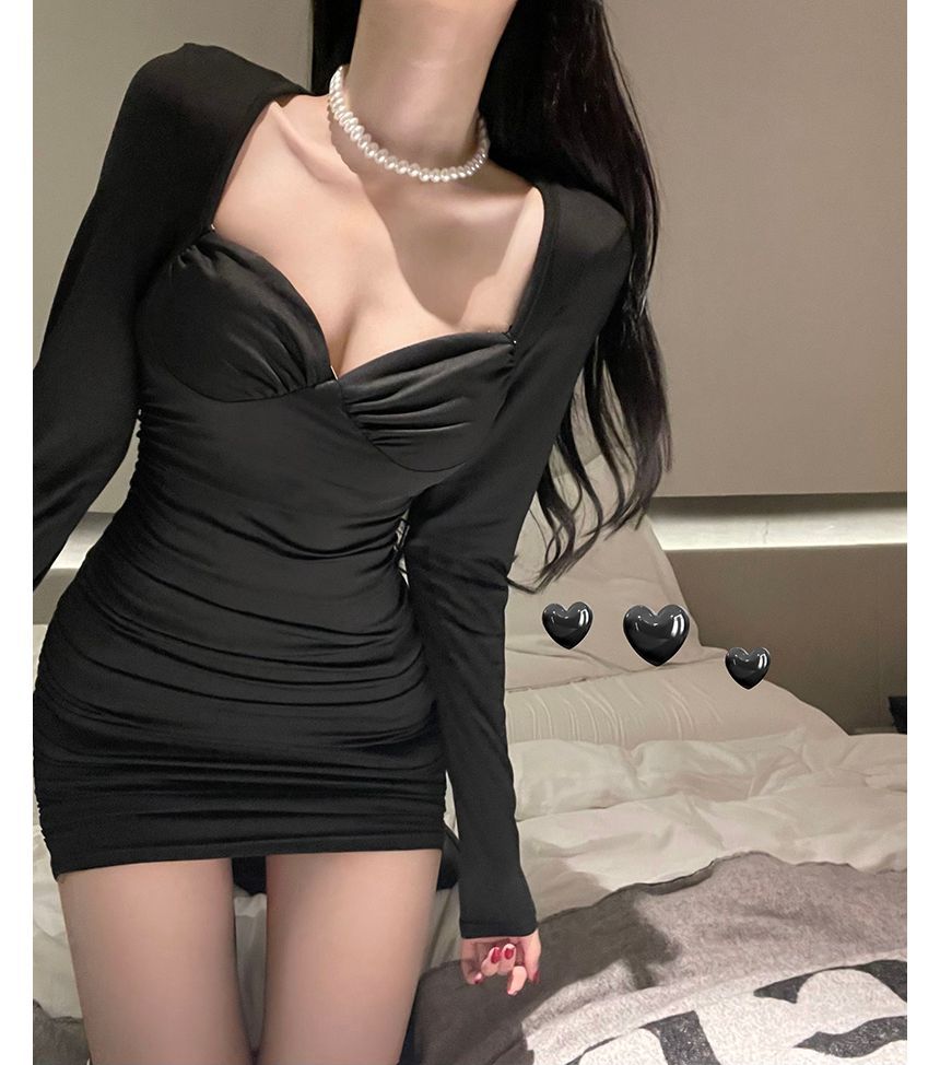 Windflower - Lange mouwen, sweetheart-halslijn, effen mini-bodyconjurk