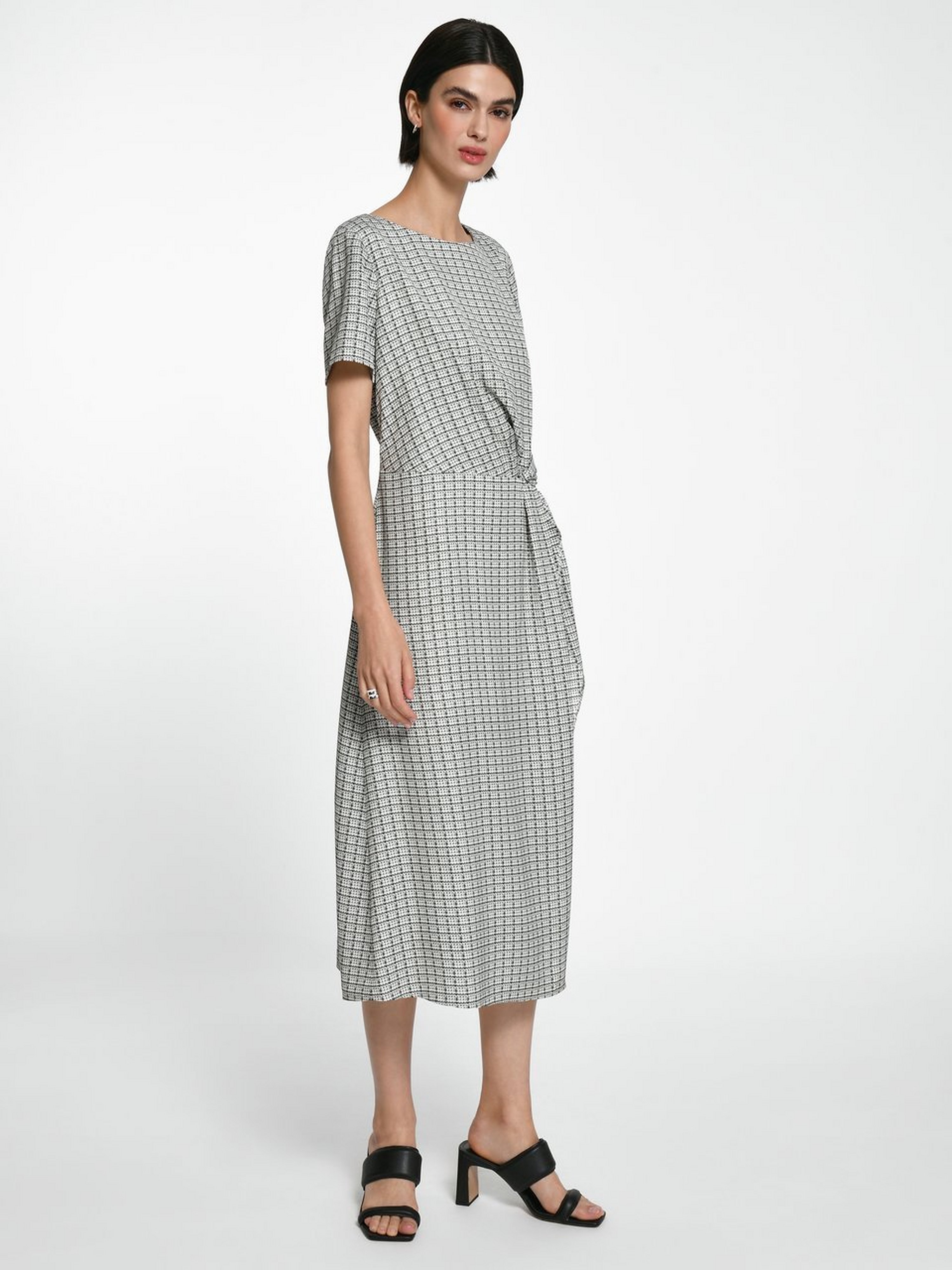 Kleid in Wickel-Optik