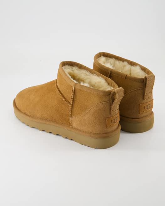 UGG Classic Ultra Mini Winterschuhe in Beige