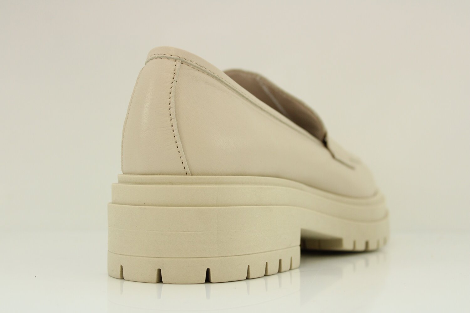 Gil Peterson Slipper