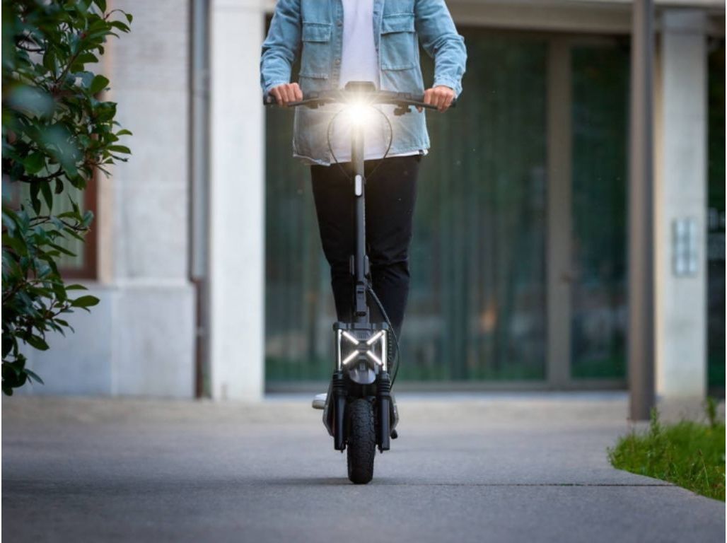 TROTINETE ELÉTRICA SEGWAY ZT3 PRO E