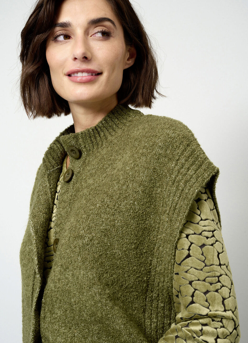 Gilet aus Bouclé-Melangegarn