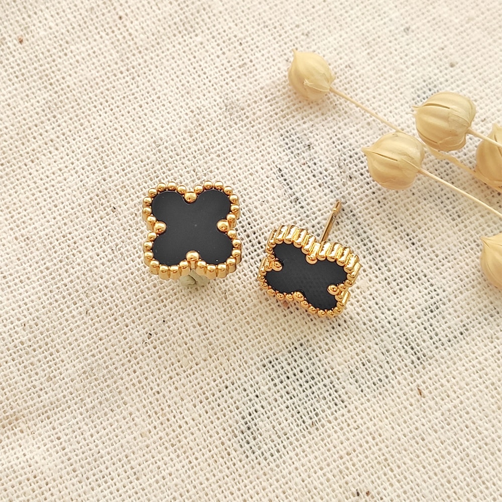 Boucles d'oreilles trèfle - Laiton plaqué or & nacre noire