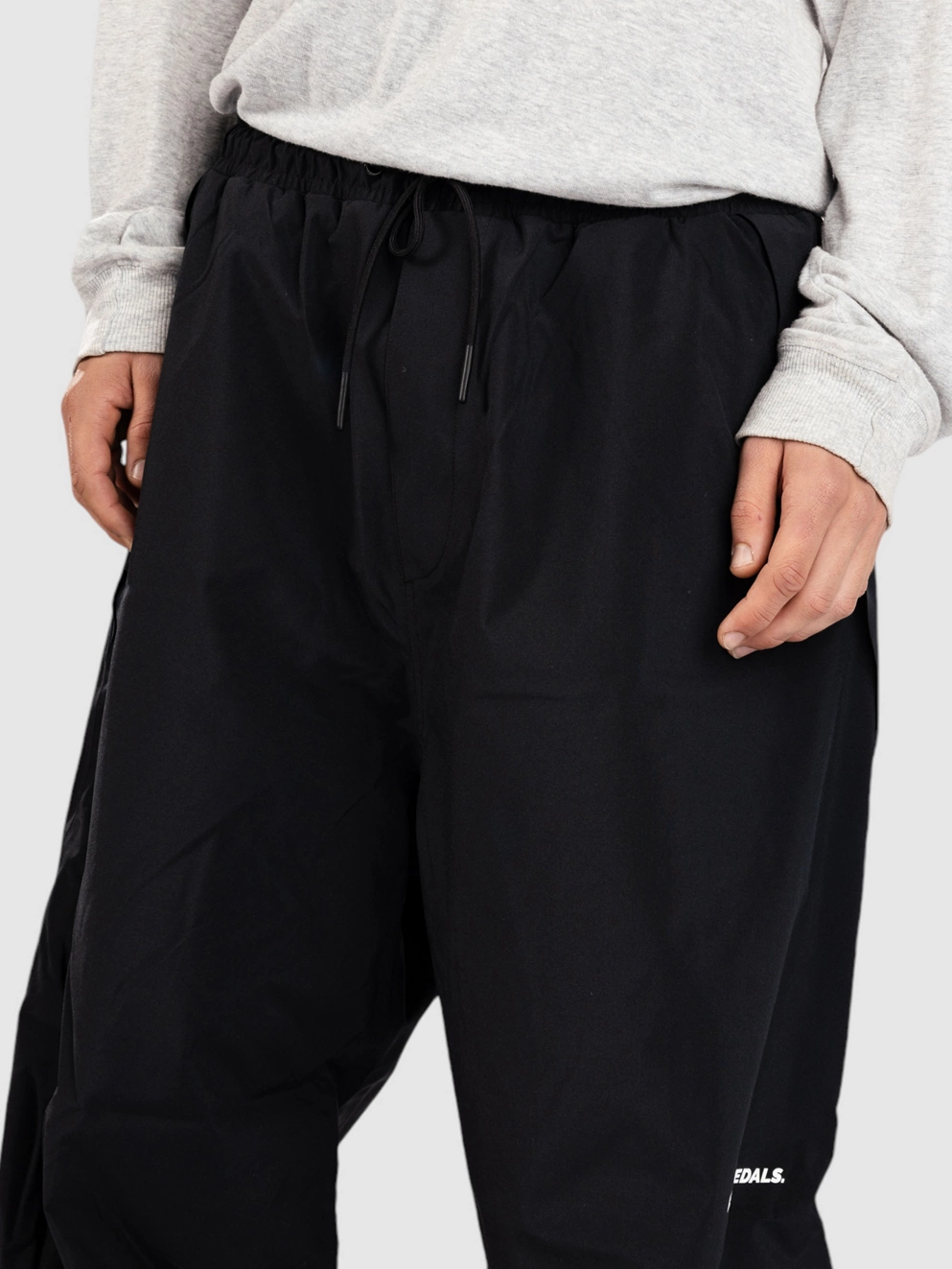 Beyond Medals Park Pants black