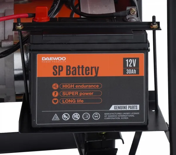Daewoo DDAE 6000XE-3, 4500 W, 380 V, 13,5 L, Diesel, Manuel/Elektronisk, 50 Hz
