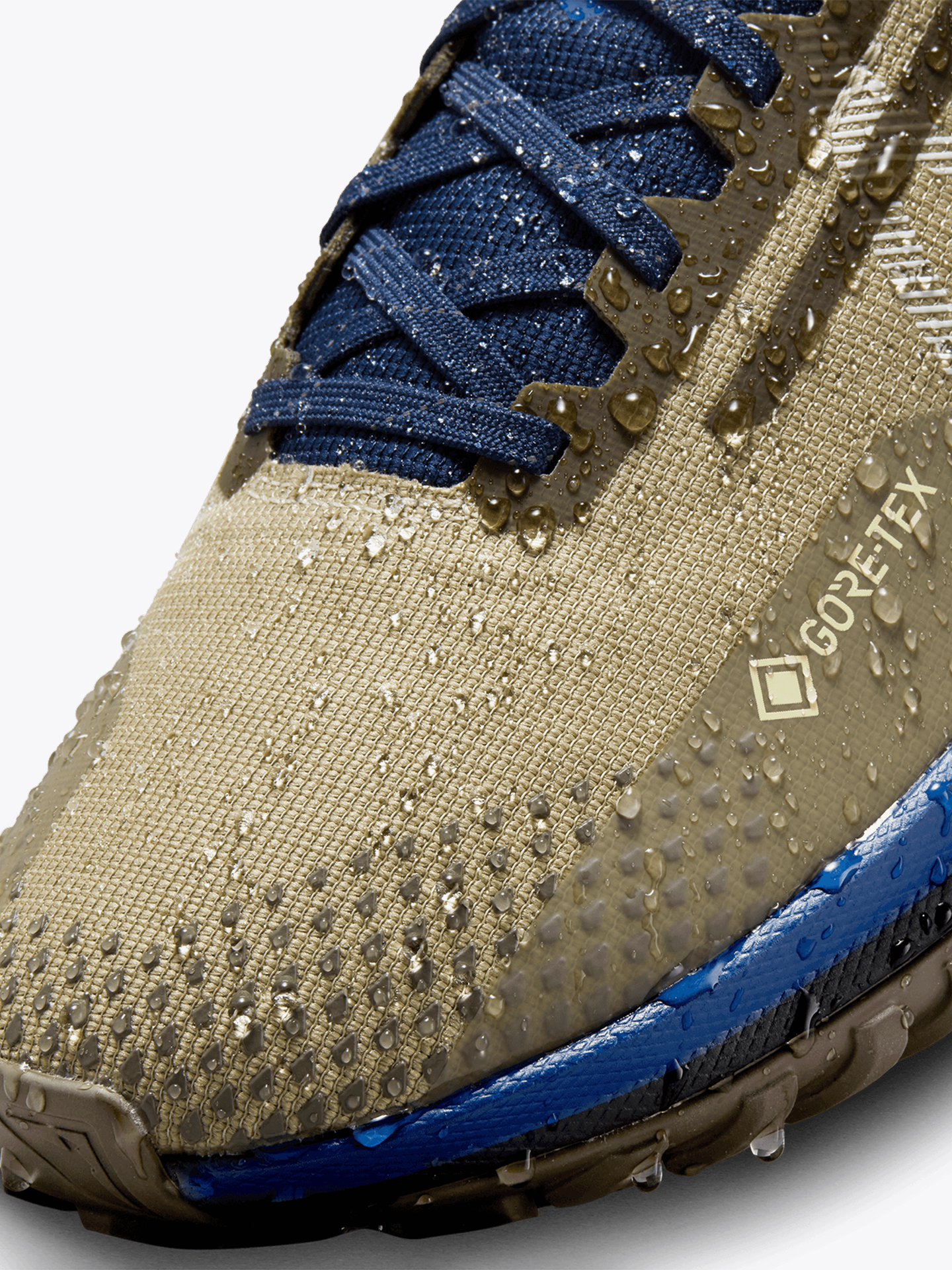React Pegasus Trail 4 GTX