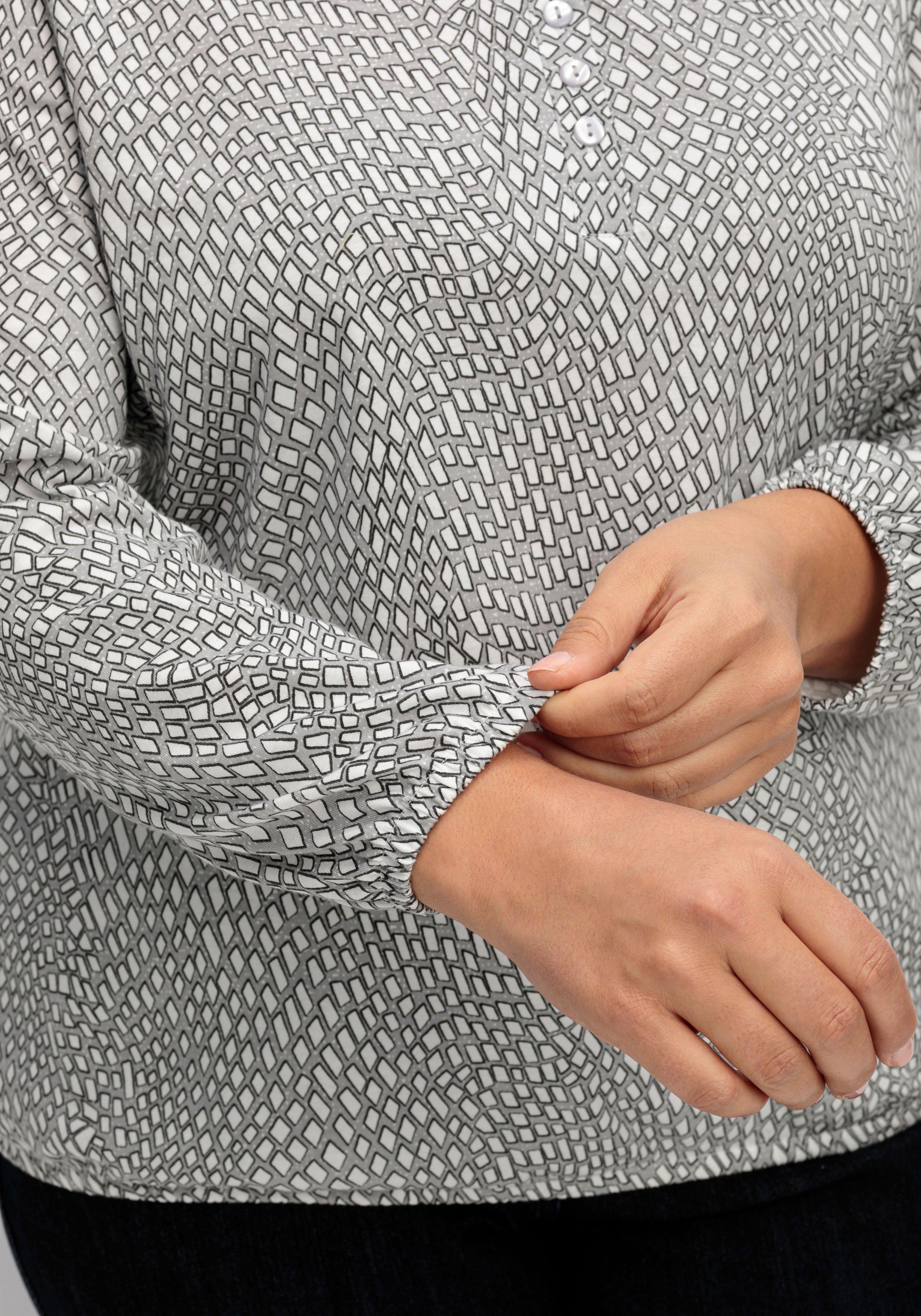 Langarmshirt mit Alloverdruck und Knopfleiste