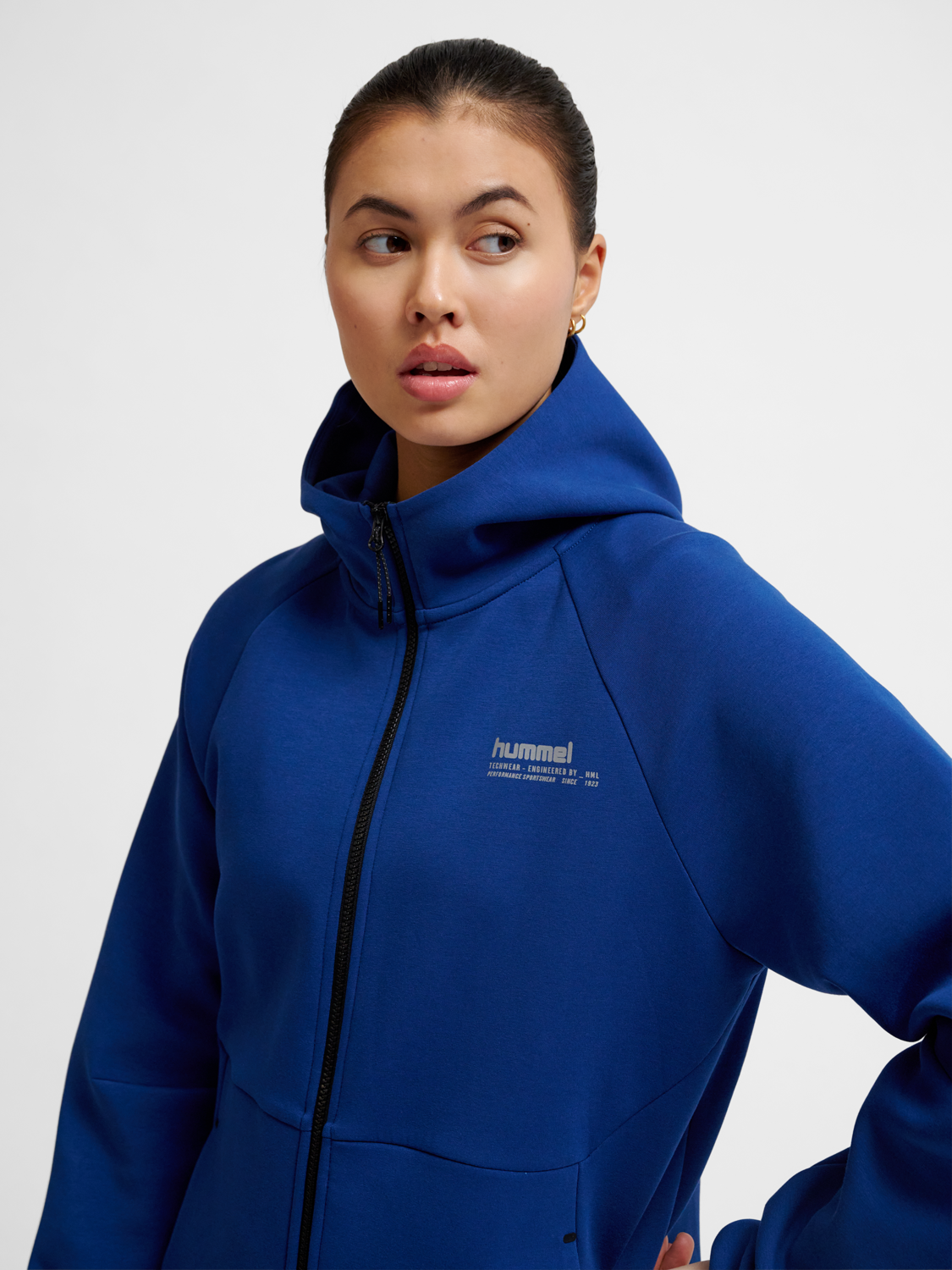 hmlTECH FLEECE REGULAR ZIP HOODIE