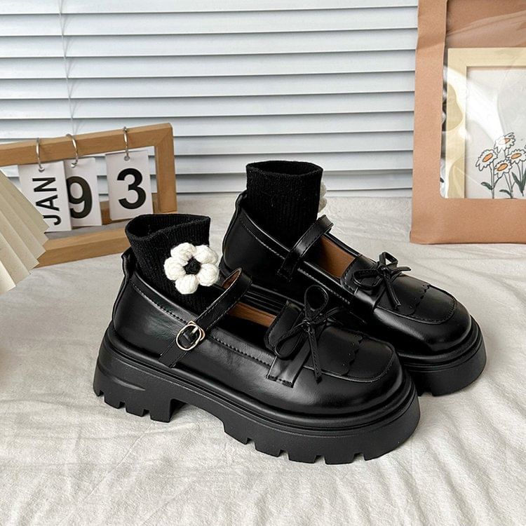 Gordong - Mary Jane pumps met strik en dikke hak