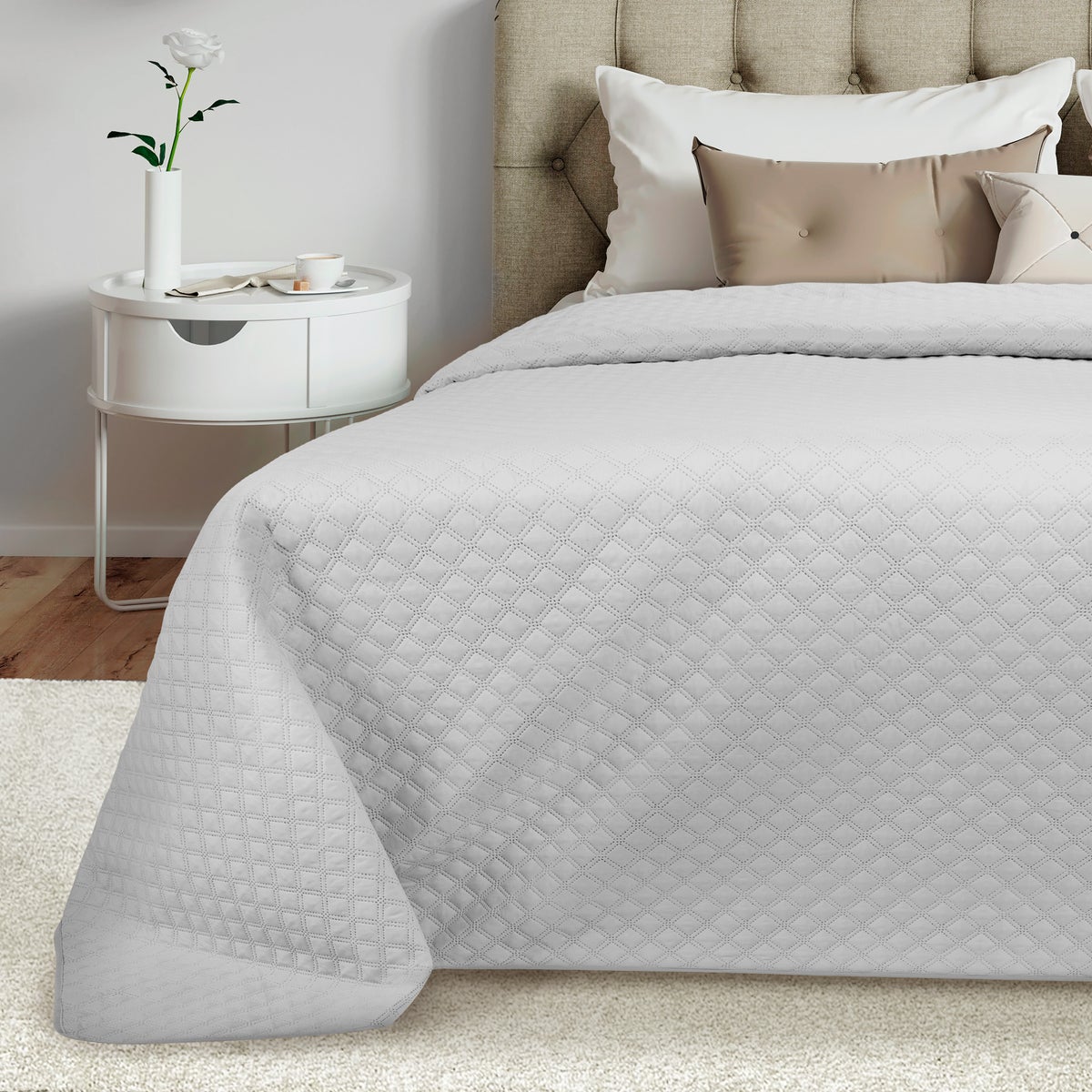 Beautissu Olivia Bedsprei 240x260cm Lichtgrijs