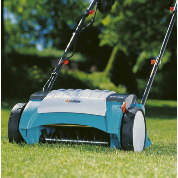 Gardena elektrische verticuteermachine EVC1000