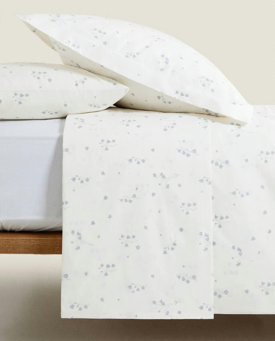 CAPA DE EDREDOM COM ESTAMPA FLORAL
