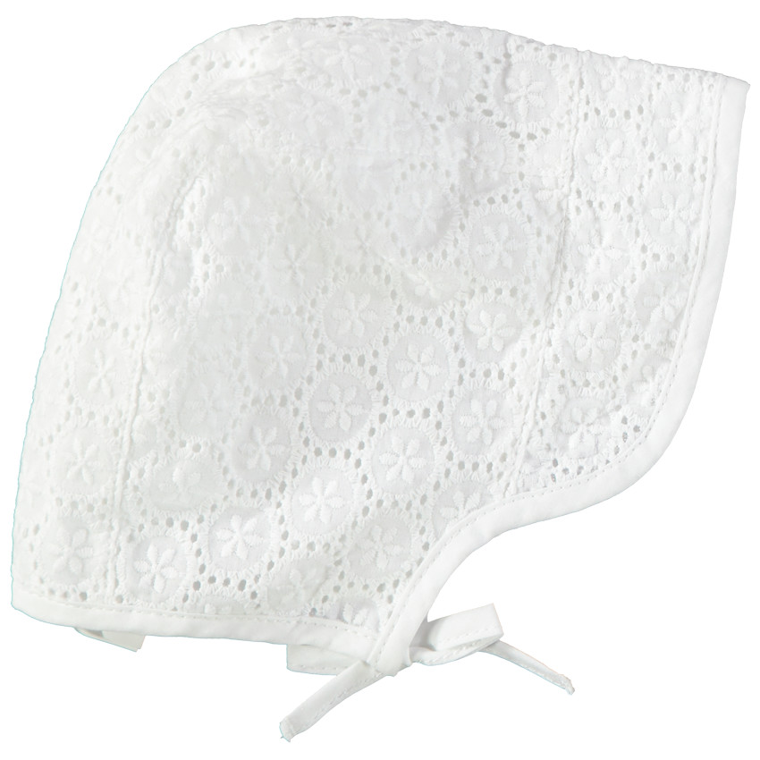 Béguin en broderie anglaise pour bébé fille