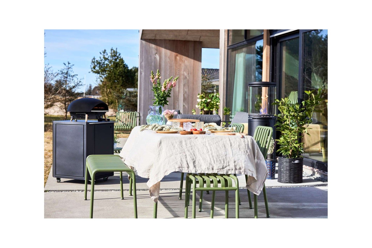 Le Feu - Patio - BLACK-Gas Powered Heater