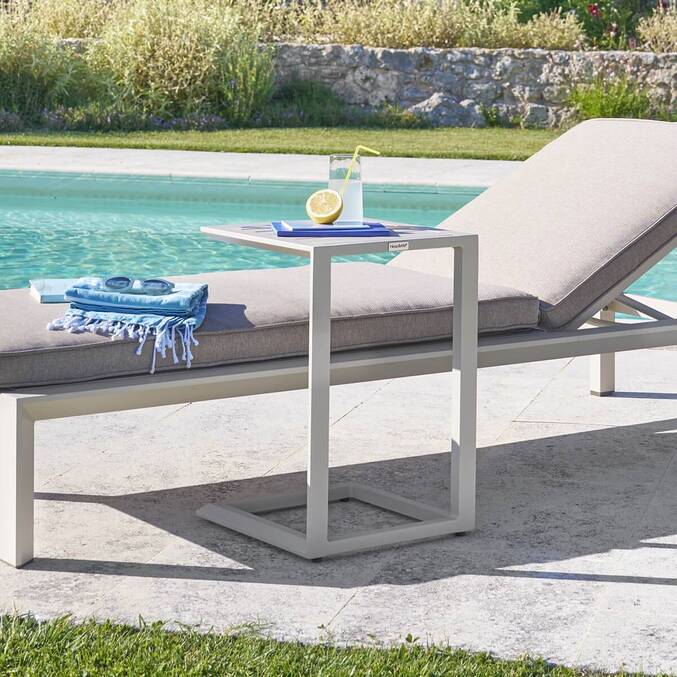 Table d'appoint de jardin carré EVASION Argile