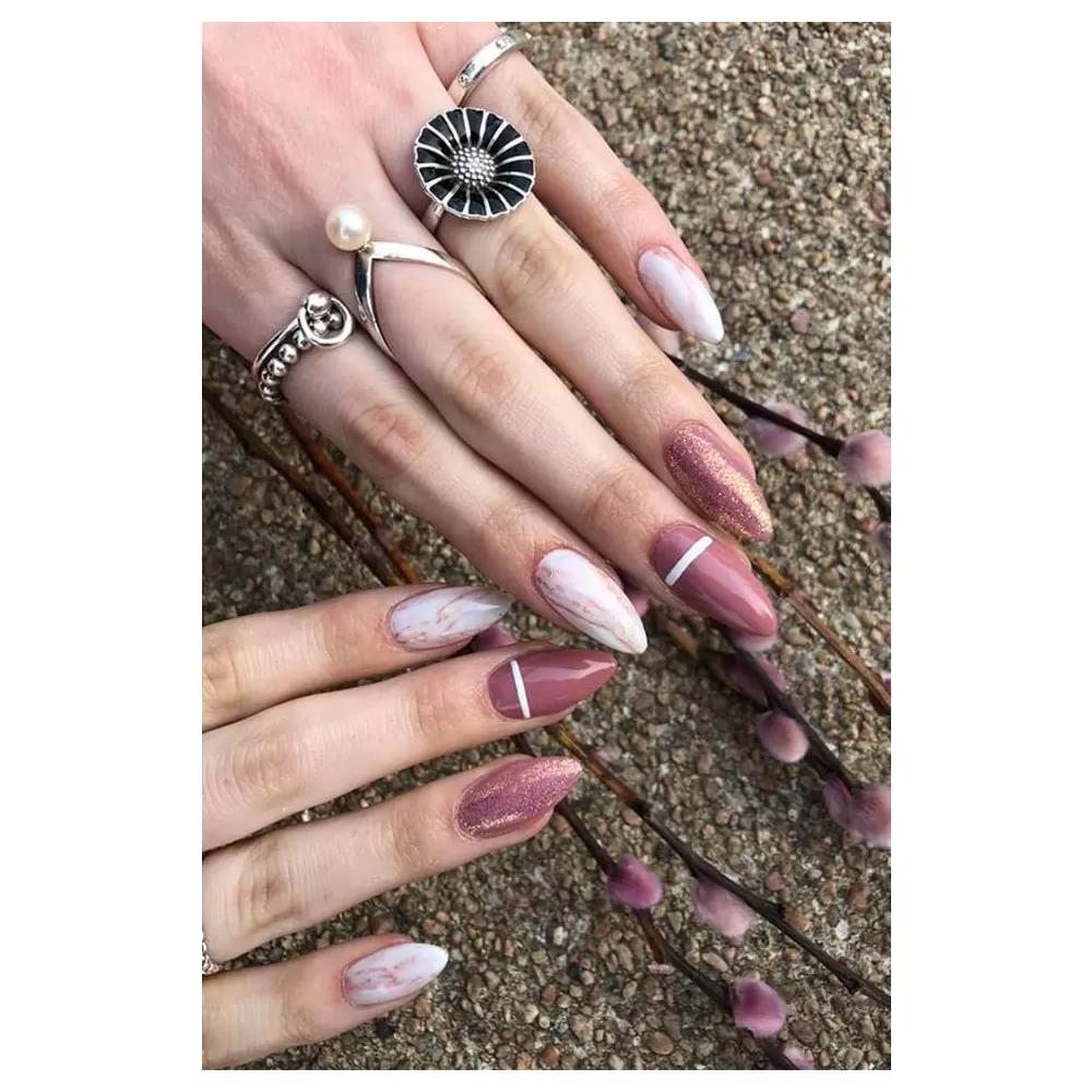 CND Vinylux Poetry 310 - 15 ml.