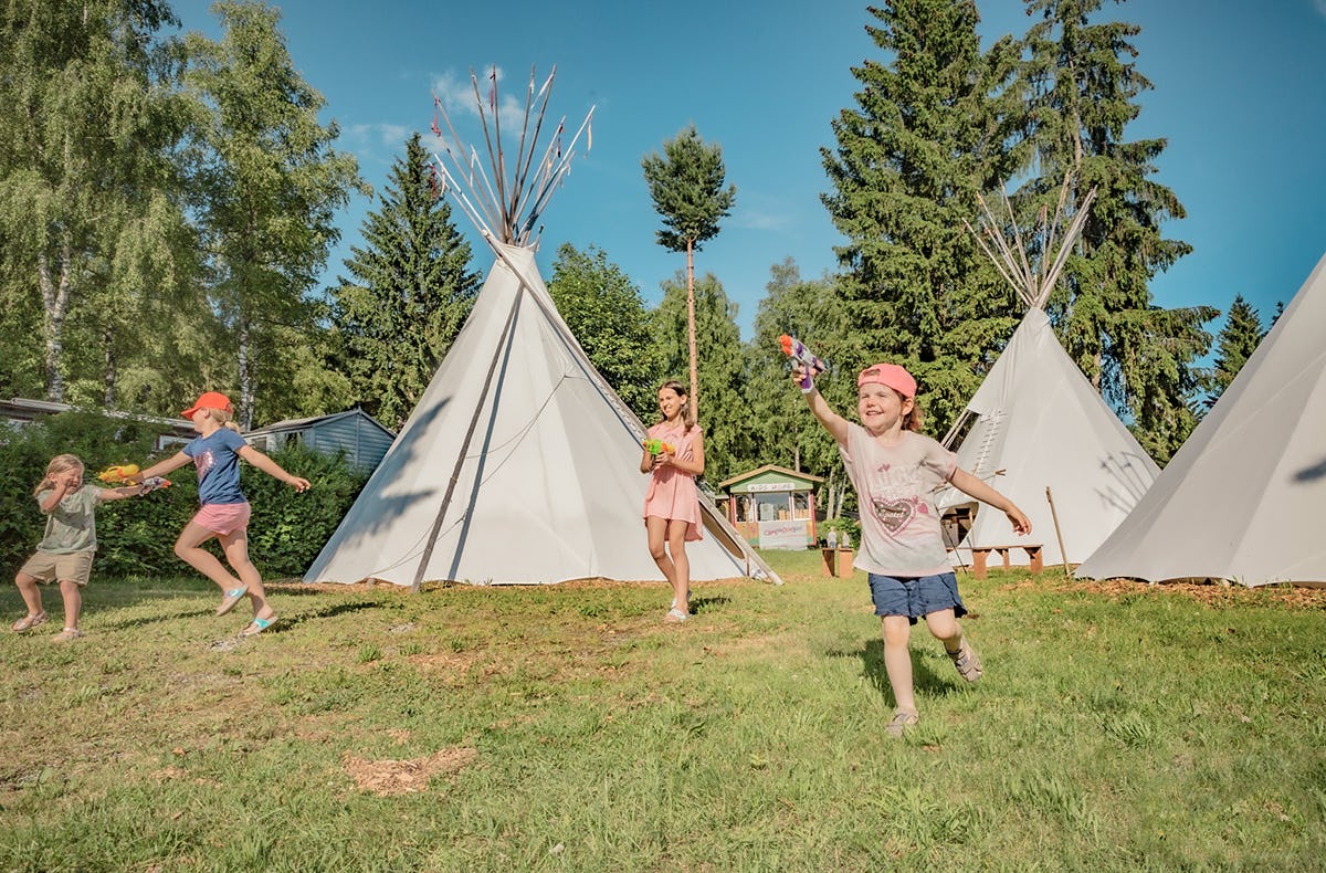 Übernachtung im Tipi für 4 Neureichenau