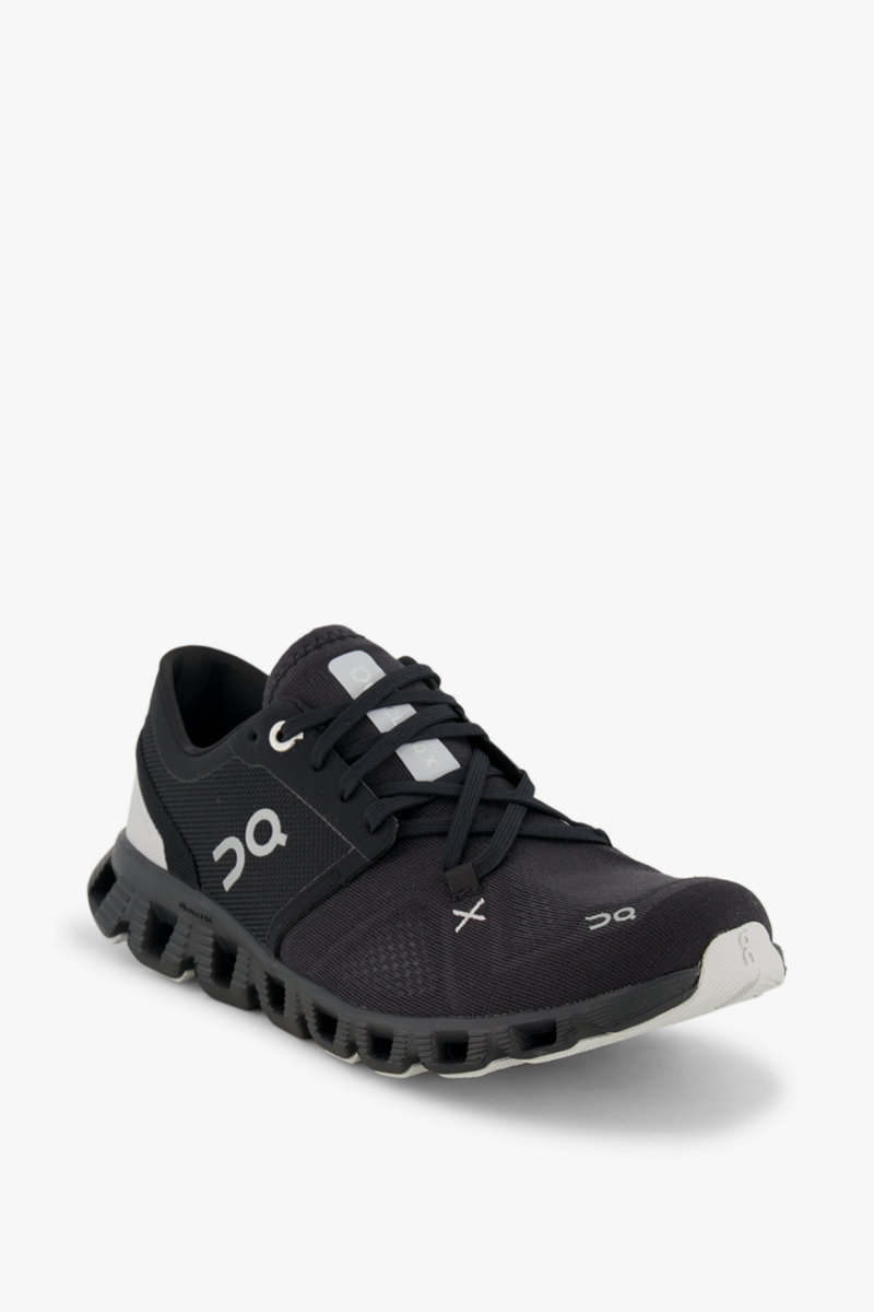 ON Cloud X 3 Damen Fitnessschuh