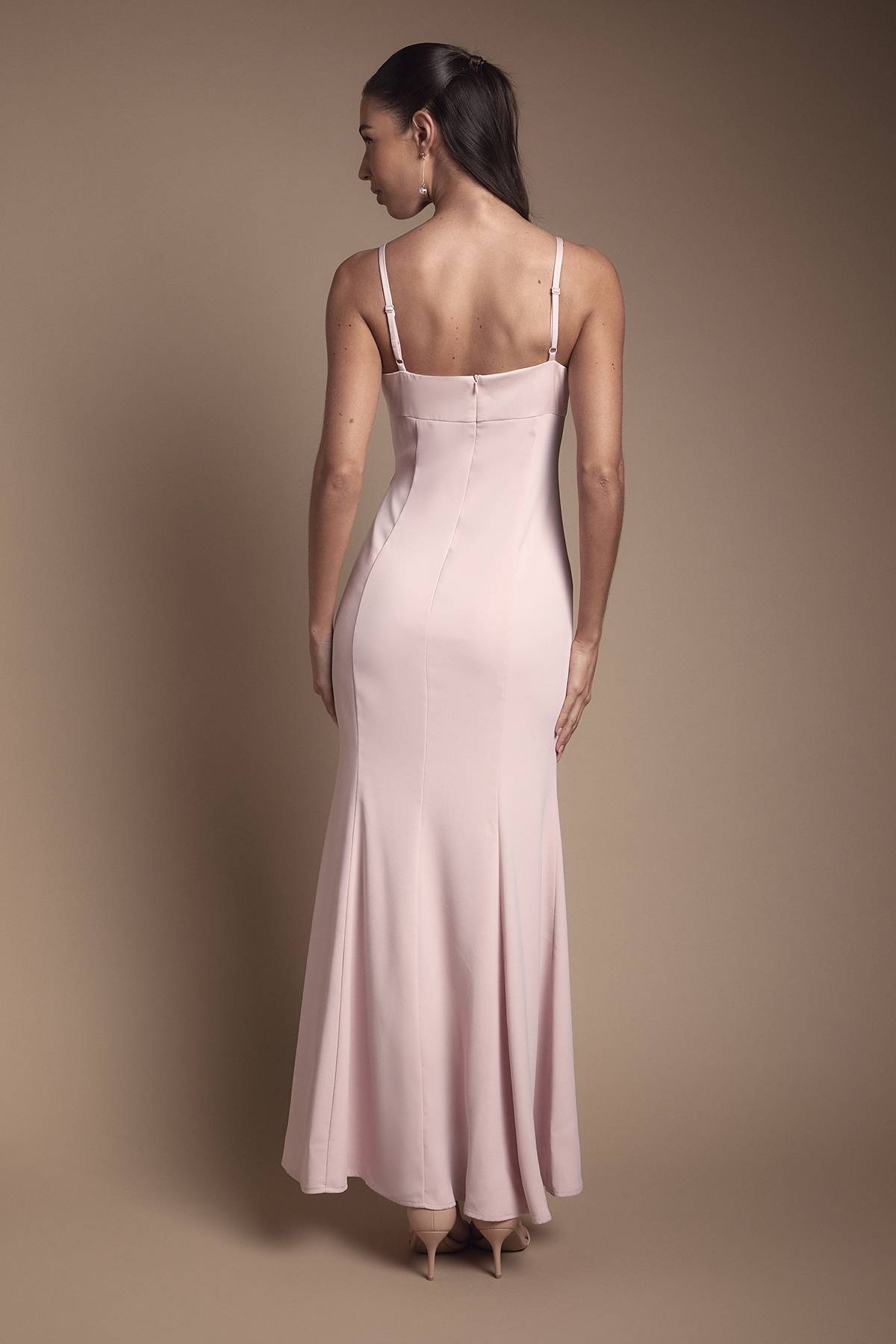 Coast Robe de Demoiselle d'Honneur à Bretelles Col V avec Finitions Satin