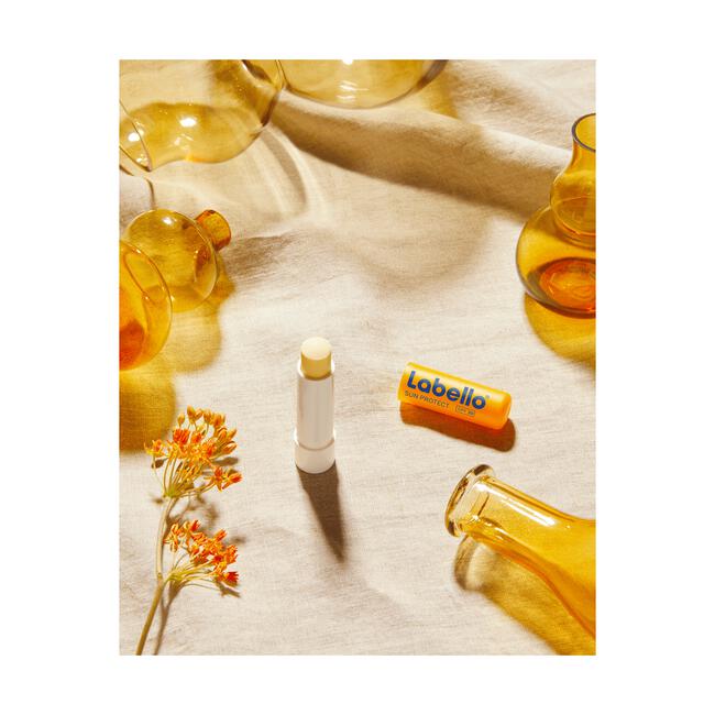 Labello Sun Protect Lippenbalsem 24u Hydratatie SPF301 Stuk